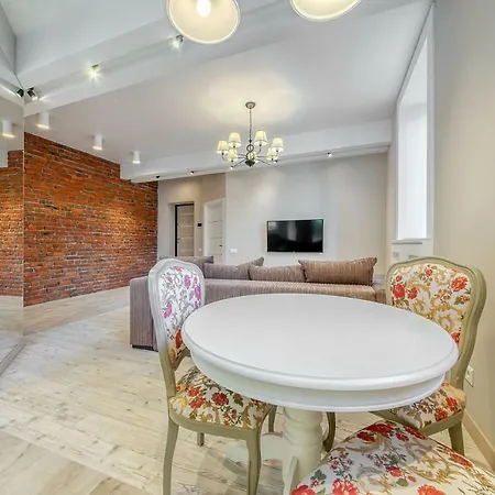 Apartment Hallow 2