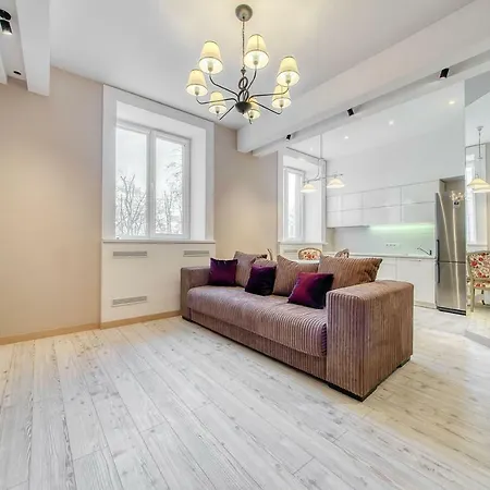 Apartment Hallow 2 *